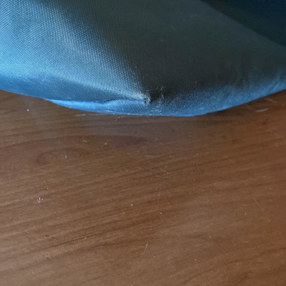 Longchamp Le Pliage Tote - Picture 10 of 13